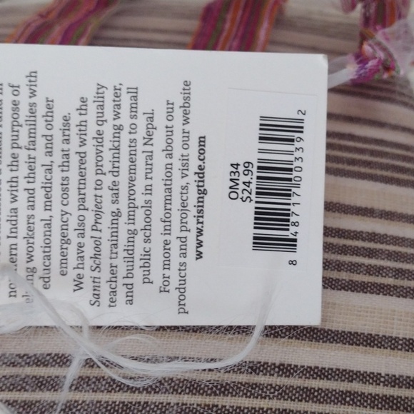 Rising Tide 100% Silk Pink Contemporary Summer Scarf NWT - Picture 4 of 11